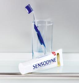 tandenborstel glas sensodyn